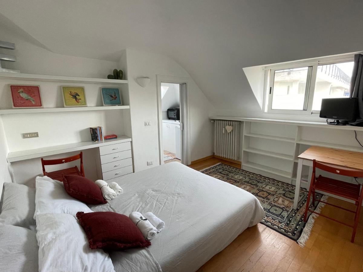 밀라노 Tortona Tiny Attic Directly Connected To Duomo 아파트 외부 사진